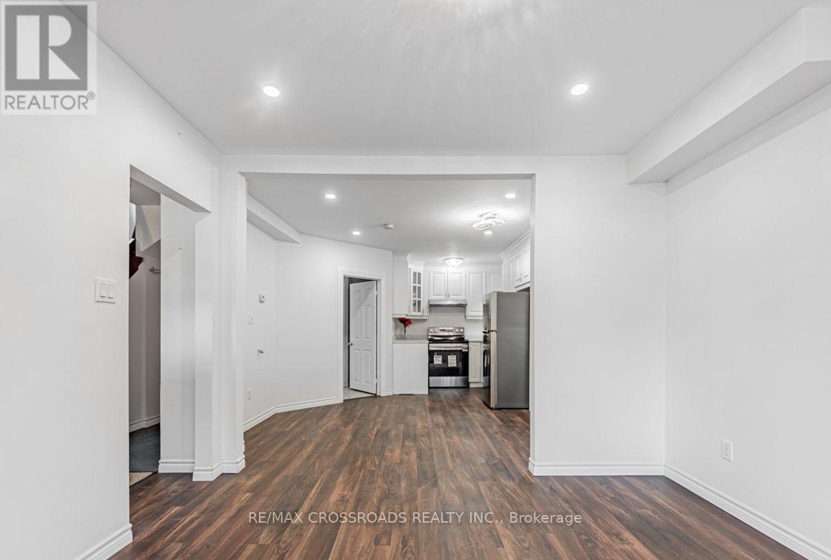 111 Elgin Street W, Oshawa, Ontario  L1G 1S5 - Photo 6 - E13083868
