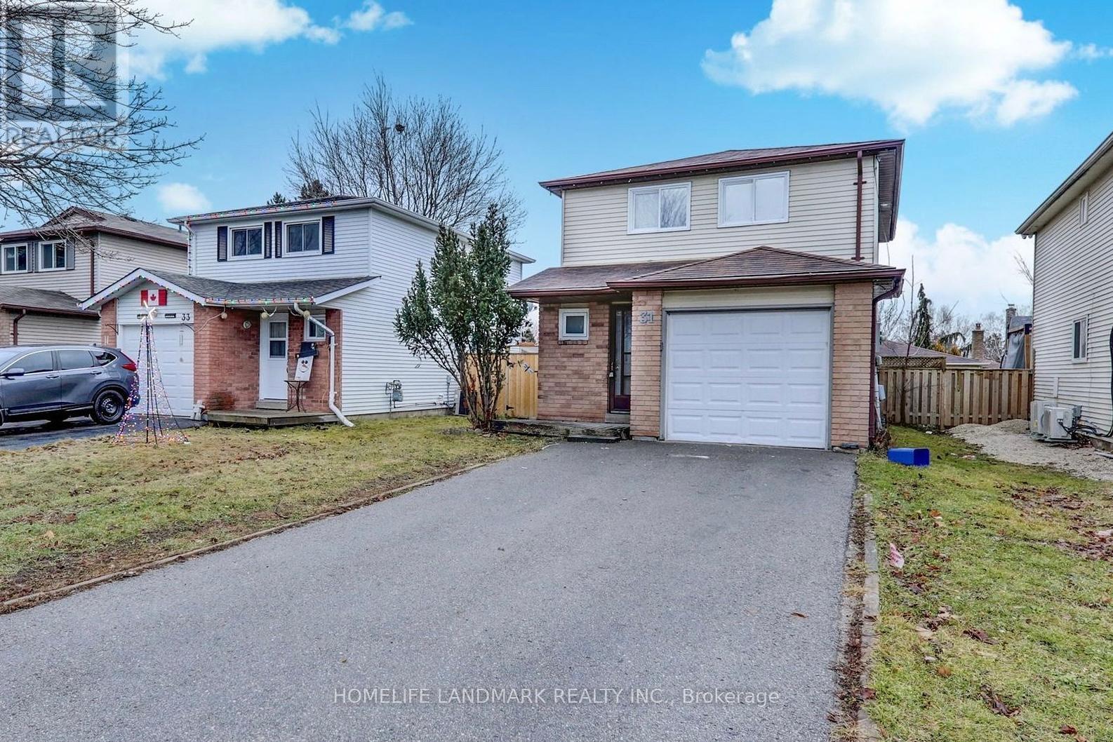 31 Corbett Drive, Barrie, Ontario  L4M 5S9 - Photo 2 - S13090610