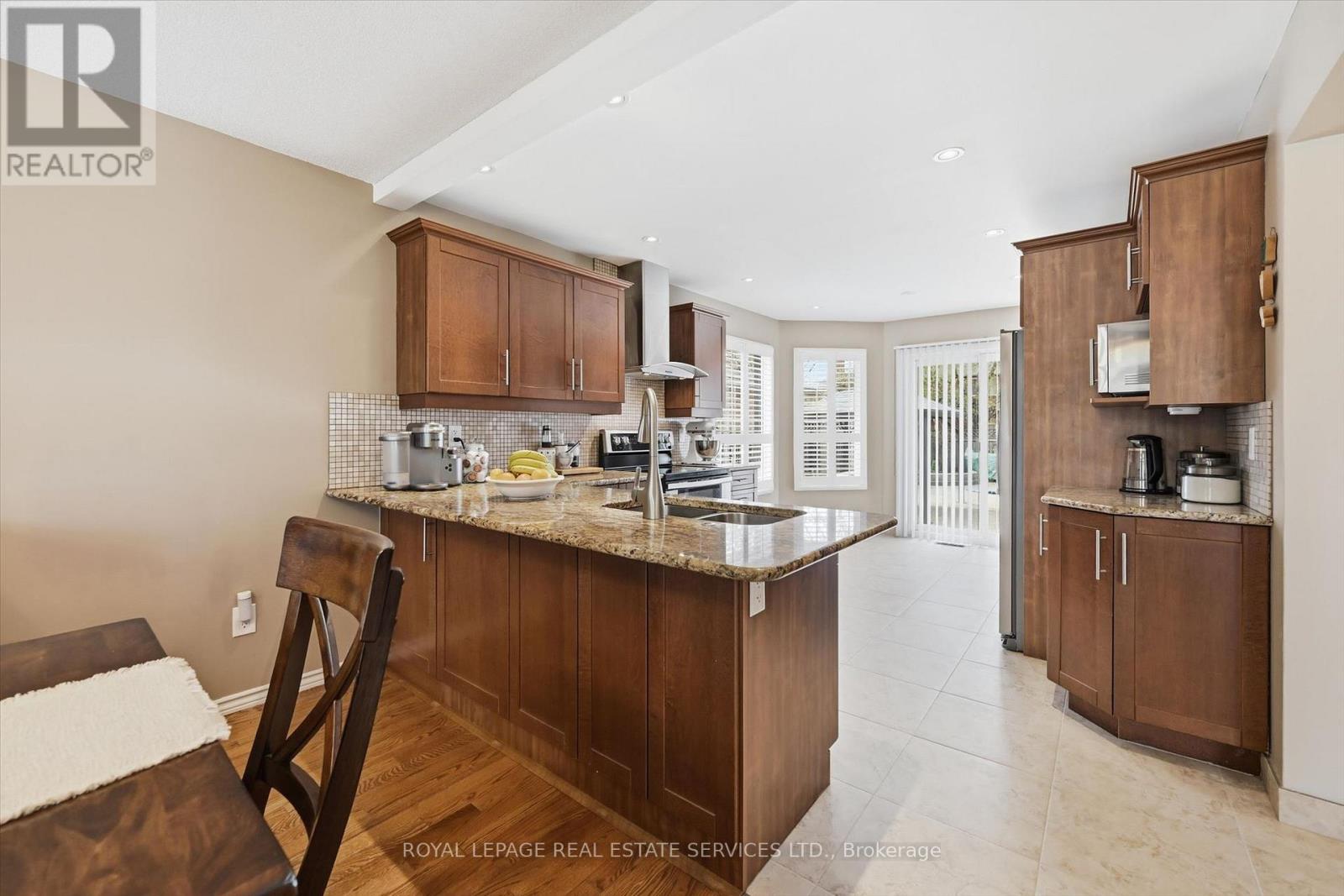 236 O'donoghue Avenue, Oakville, Ontario  L6H 3W6 - Photo 14 - W12742876
