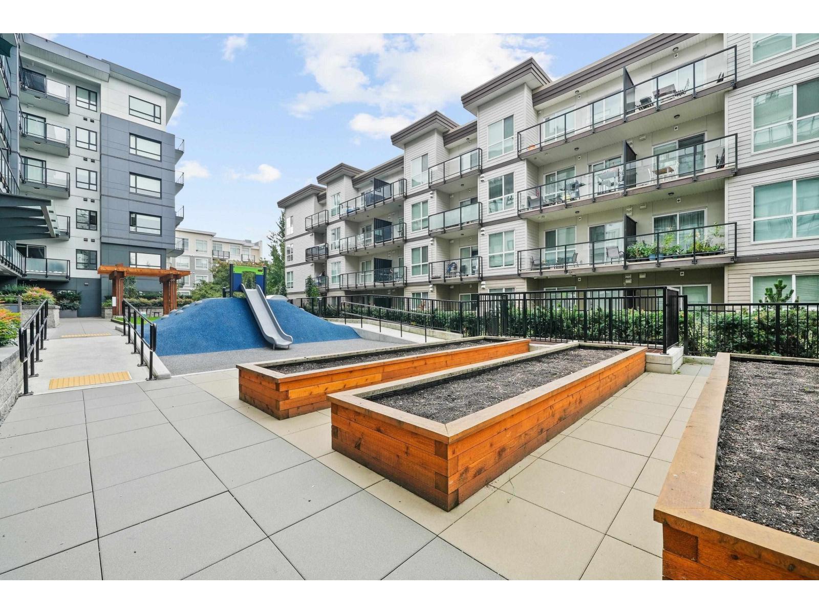 211 10777 138 Street, Surrey, British Columbia  V3T 0T5 - Photo 14 - R3120238