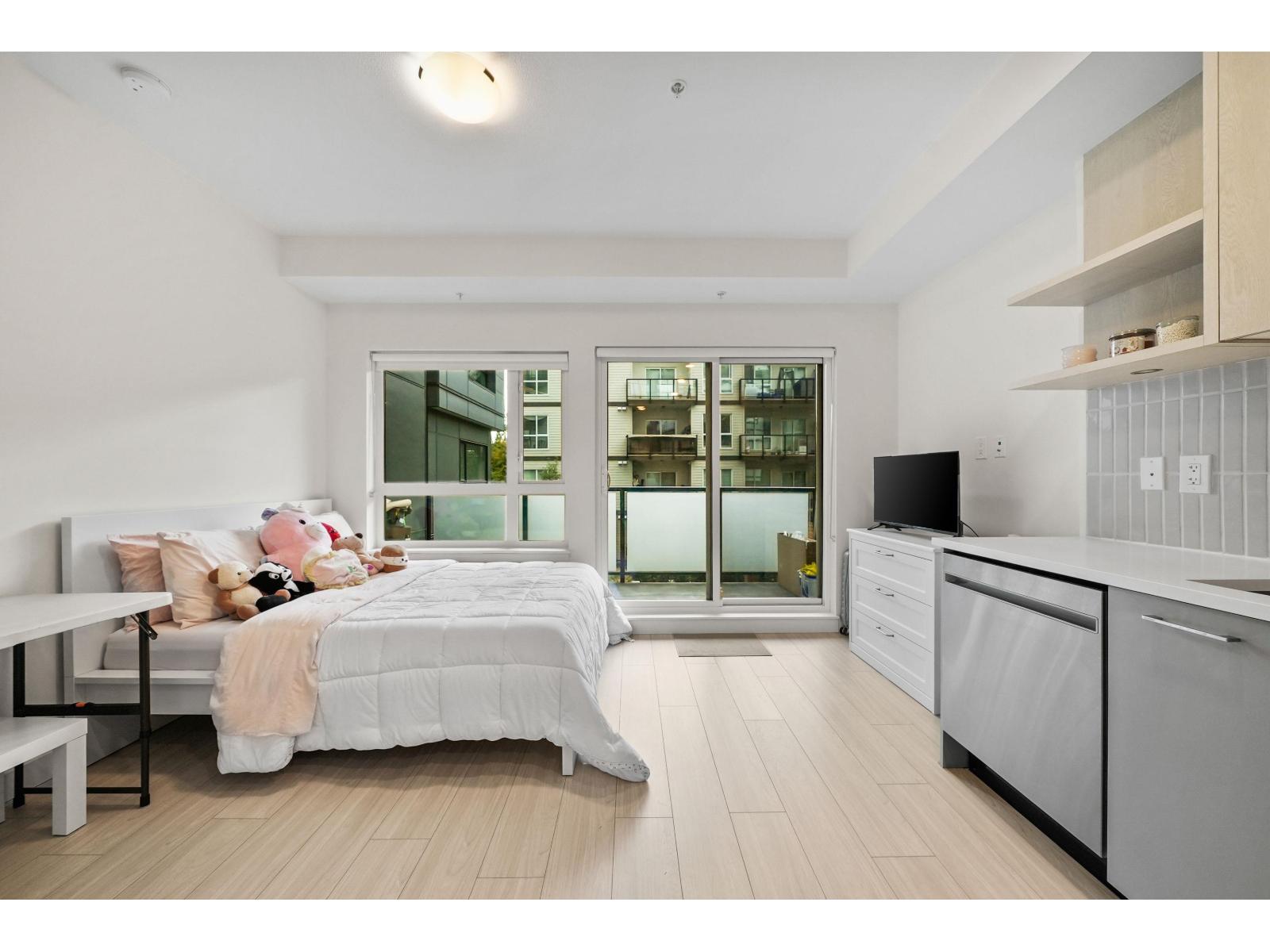 211 10777 138 Street, Surrey, British Columbia  V3T 0T5 - Photo 7 - R3120238