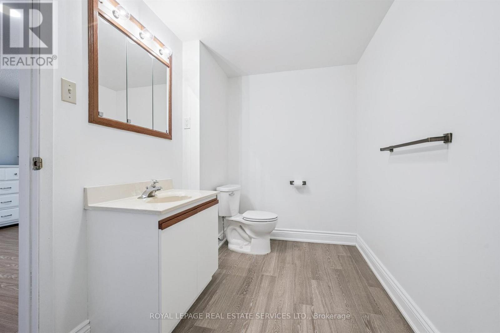 236 O'donoghue Avenue, Oakville, Ontario  L6H 3W6 - Photo 45 - W12742876