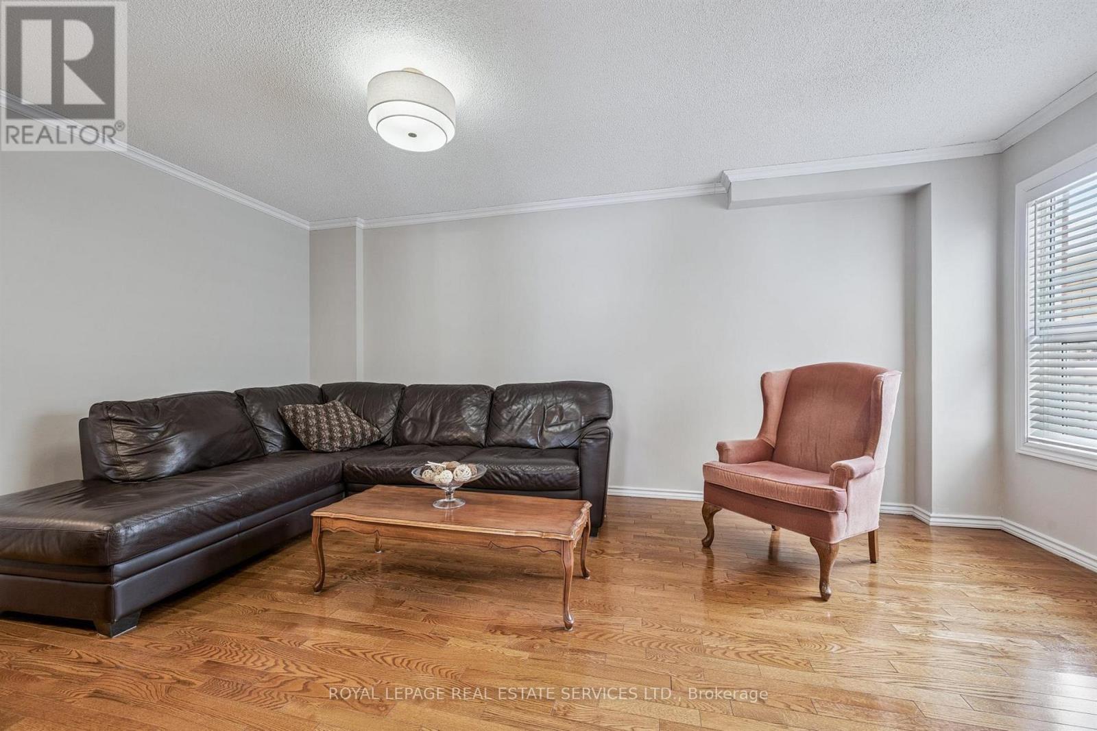 236 O'donoghue Avenue, Oakville, Ontario  L6H 3W6 - Photo 9 - W12742876