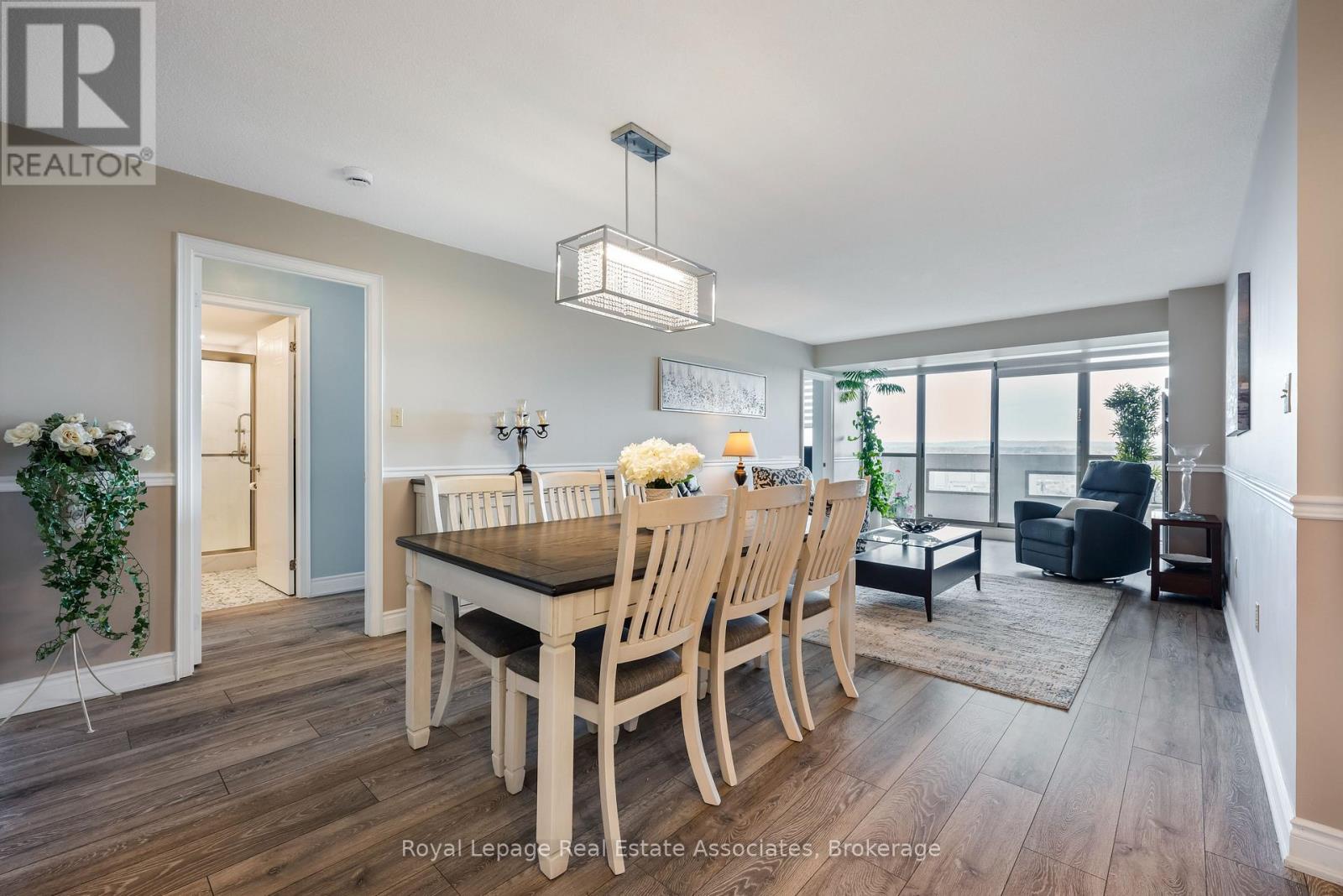 1402 - 20 Mcfarlane Drive, Halton Hills, Ontario  L7G 5J8 - Photo 11 - W13090778