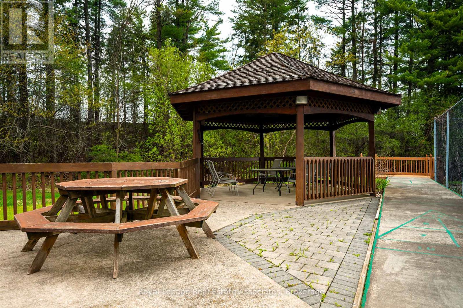 1402 - 20 Mcfarlane Drive, Halton Hills, Ontario  L7G 5J8 - Photo 36 - W13090778