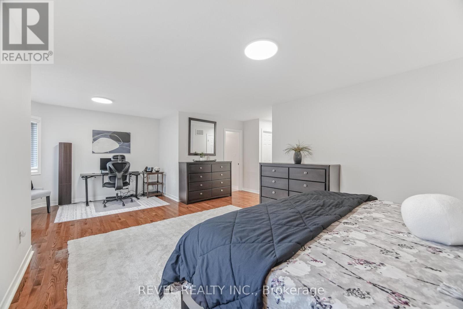 323 Bessborough Drive, Milton, Ontario  L9T 8P5 - Photo 23 - W13090828