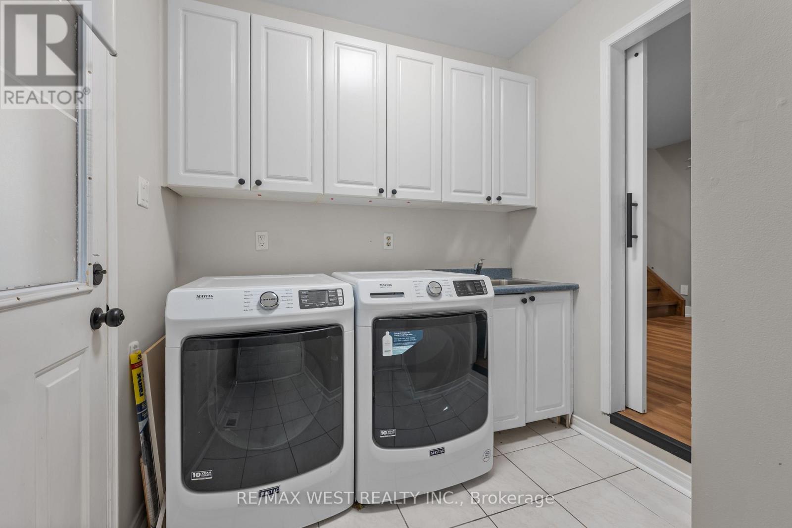 12 Berrydown Drive, Caledon, Ontario  L7E 1L8 - Photo 8 - W13090894