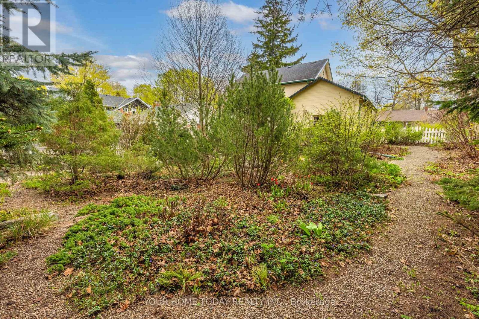 15 Albert Street, Halton Hills, Ontario  L7G 2A8 - Photo 30 - W13090932