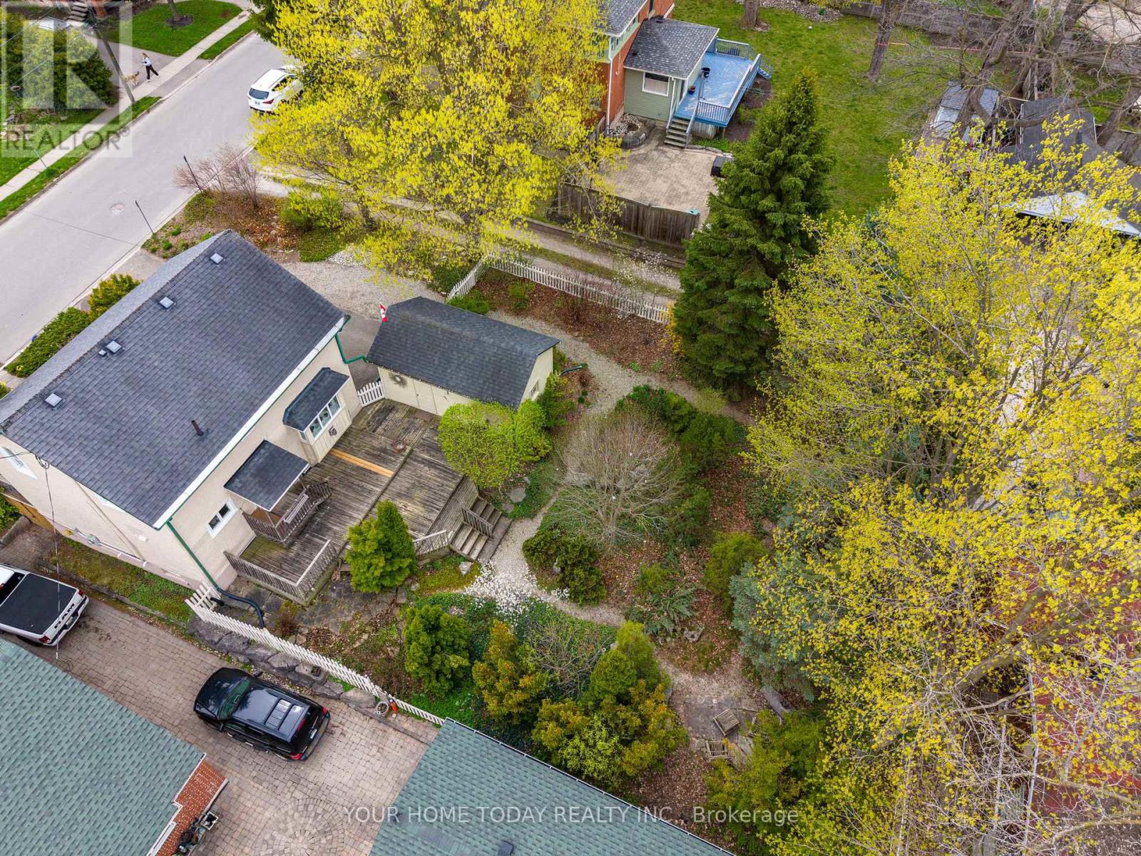 15 Albert Street, Halton Hills, Ontario  L7G 2A8 - Photo 36 - W13090932