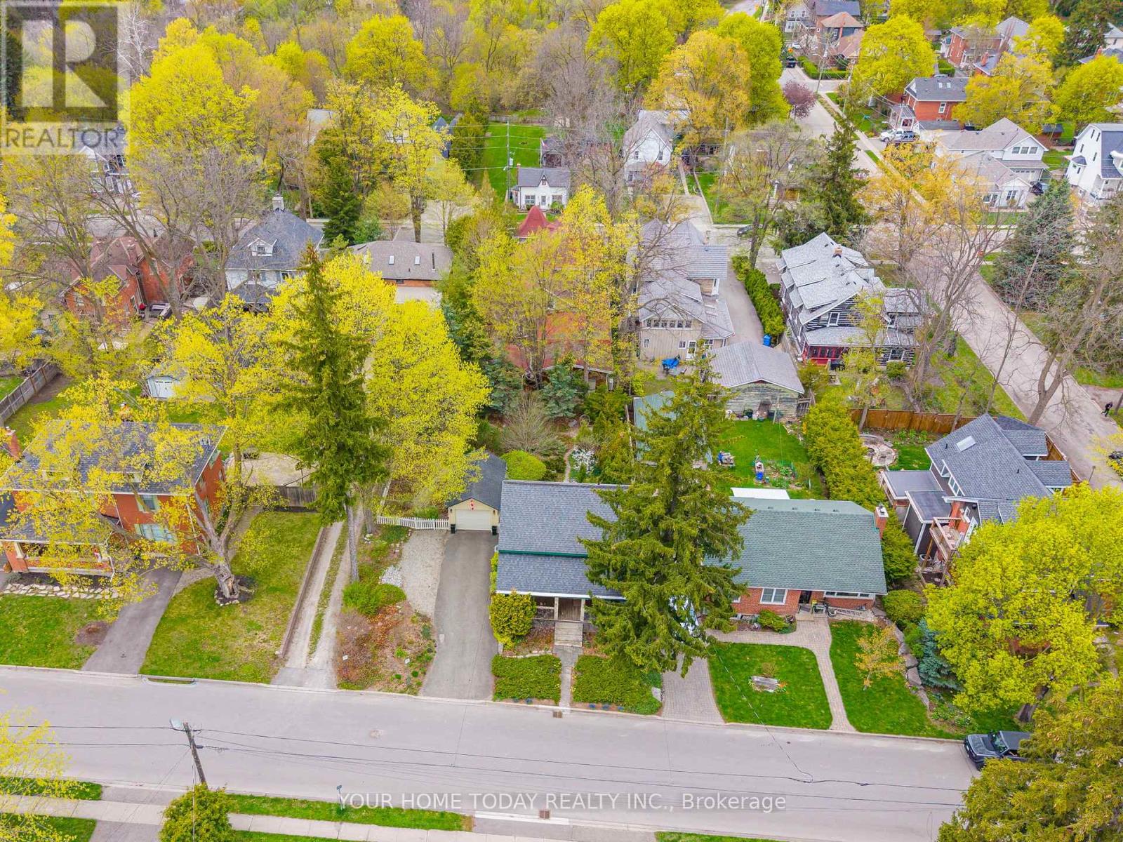 15 Albert Street, Halton Hills, Ontario  L7G 2A8 - Photo 38 - W13090932
