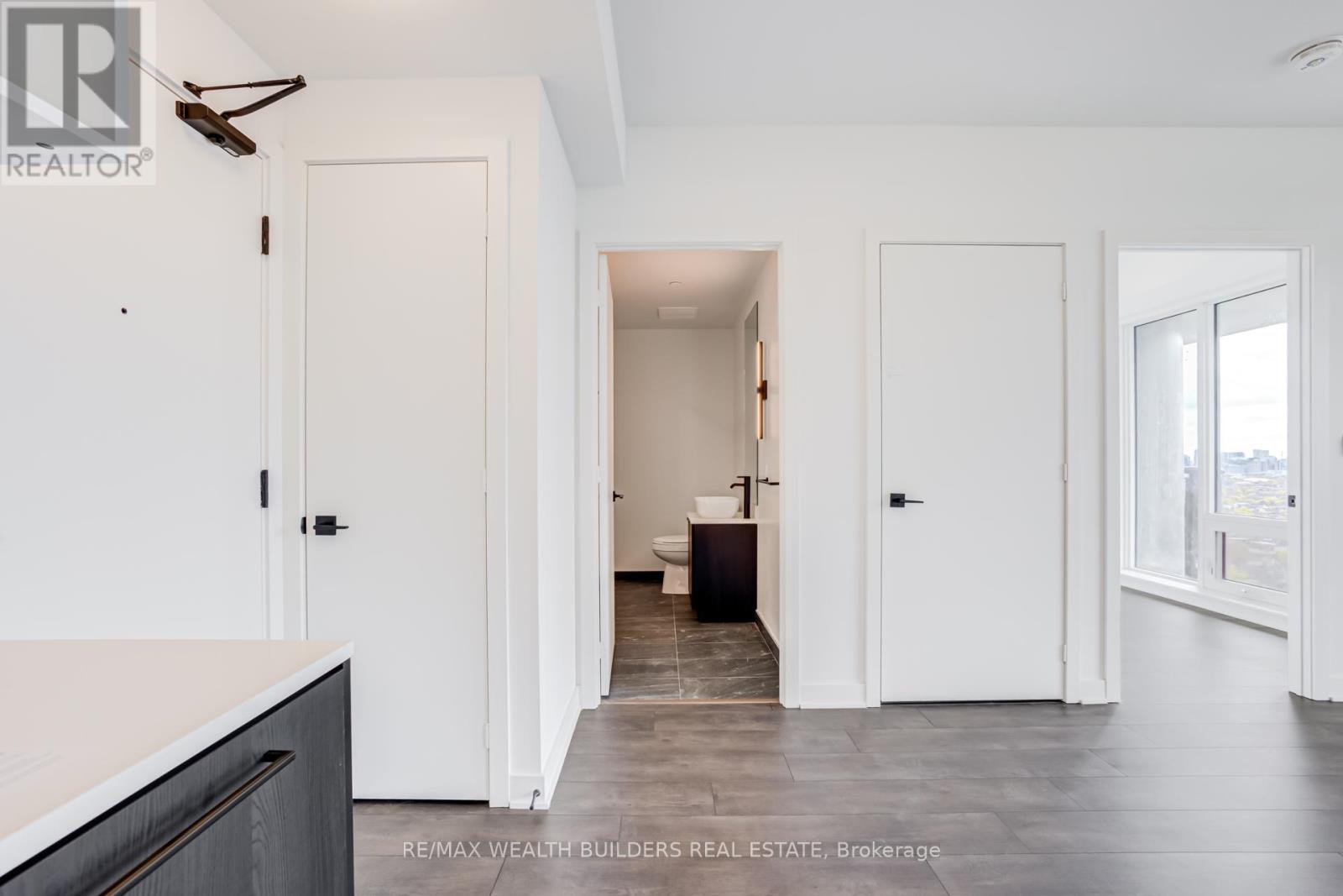 1808 - 1185 Dupont Street, Toronto, Ontario  M6H 0G5 - Photo 18 - W13090936