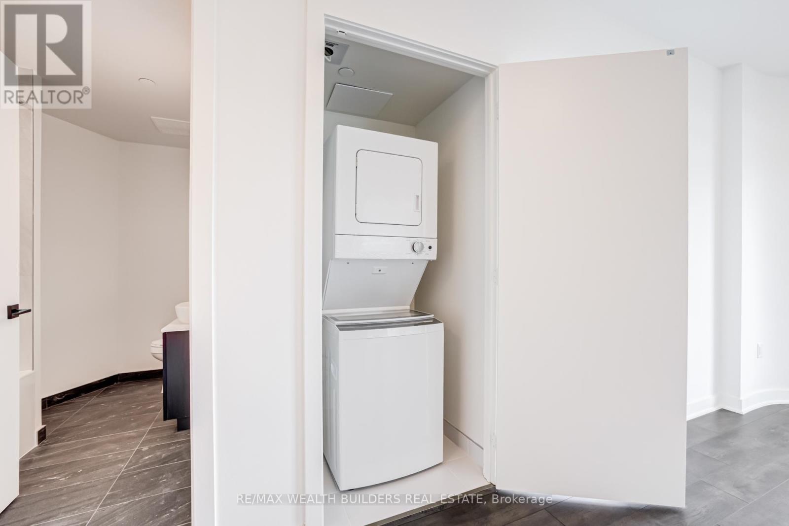 1808 - 1185 Dupont Street, Toronto, Ontario  M6H 0G5 - Photo 34 - W13090936