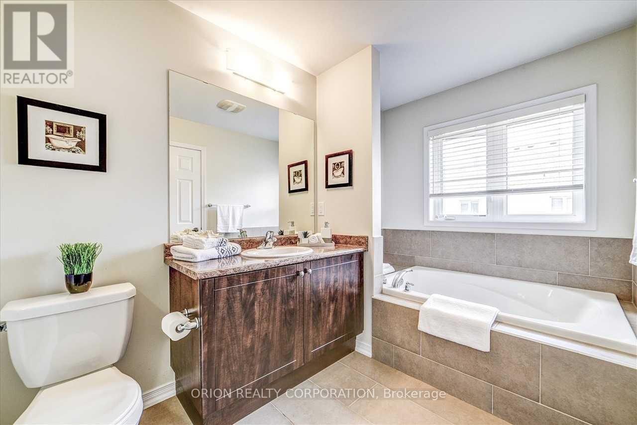 56 Golden Springs Drive N, Brampton, Ontario  L7A 2X1 - Photo 19 - W13090946