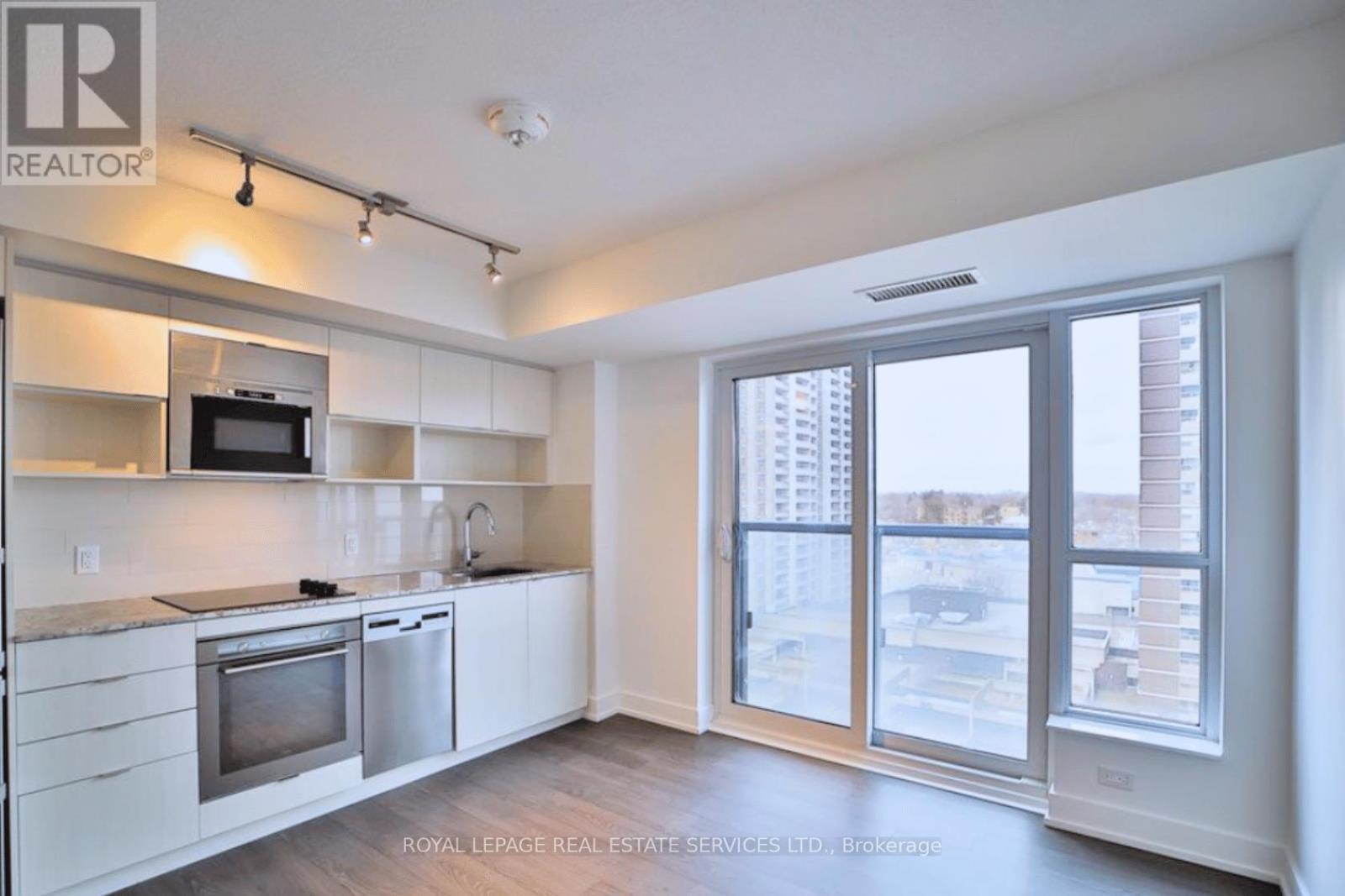 803 - 7 Mabelle Avenue, Toronto, Ontario  M9A 4Y1 - Photo 5 - W13091020