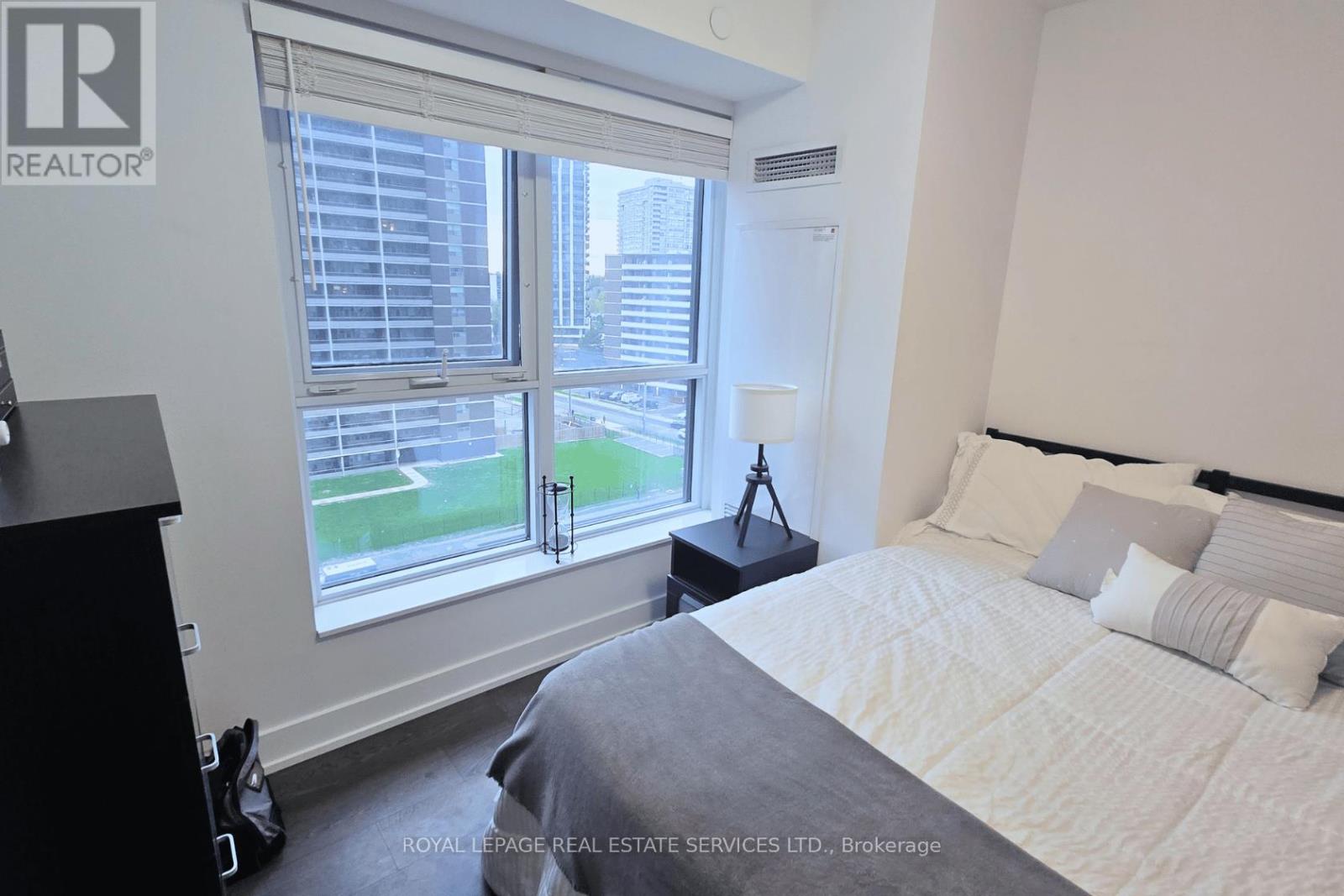 803 - 7 Mabelle Avenue, Toronto, Ontario  M9A 4Y1 - Photo 8 - W13091020