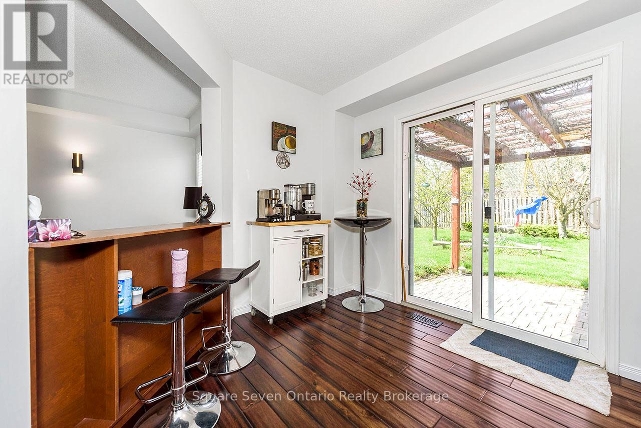 635 Commonwealth Crescent, Kitchener, Ontario  N2E 4J9 - Photo 11 - X13090770
