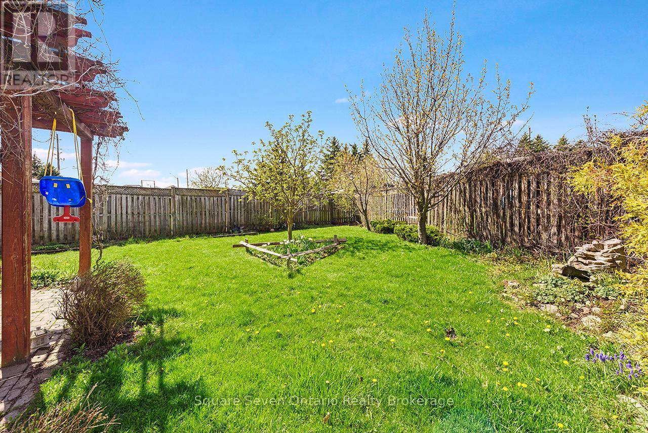 635 Commonwealth Crescent, Kitchener, Ontario  N2E 4J9 - Photo 41 - X13090770