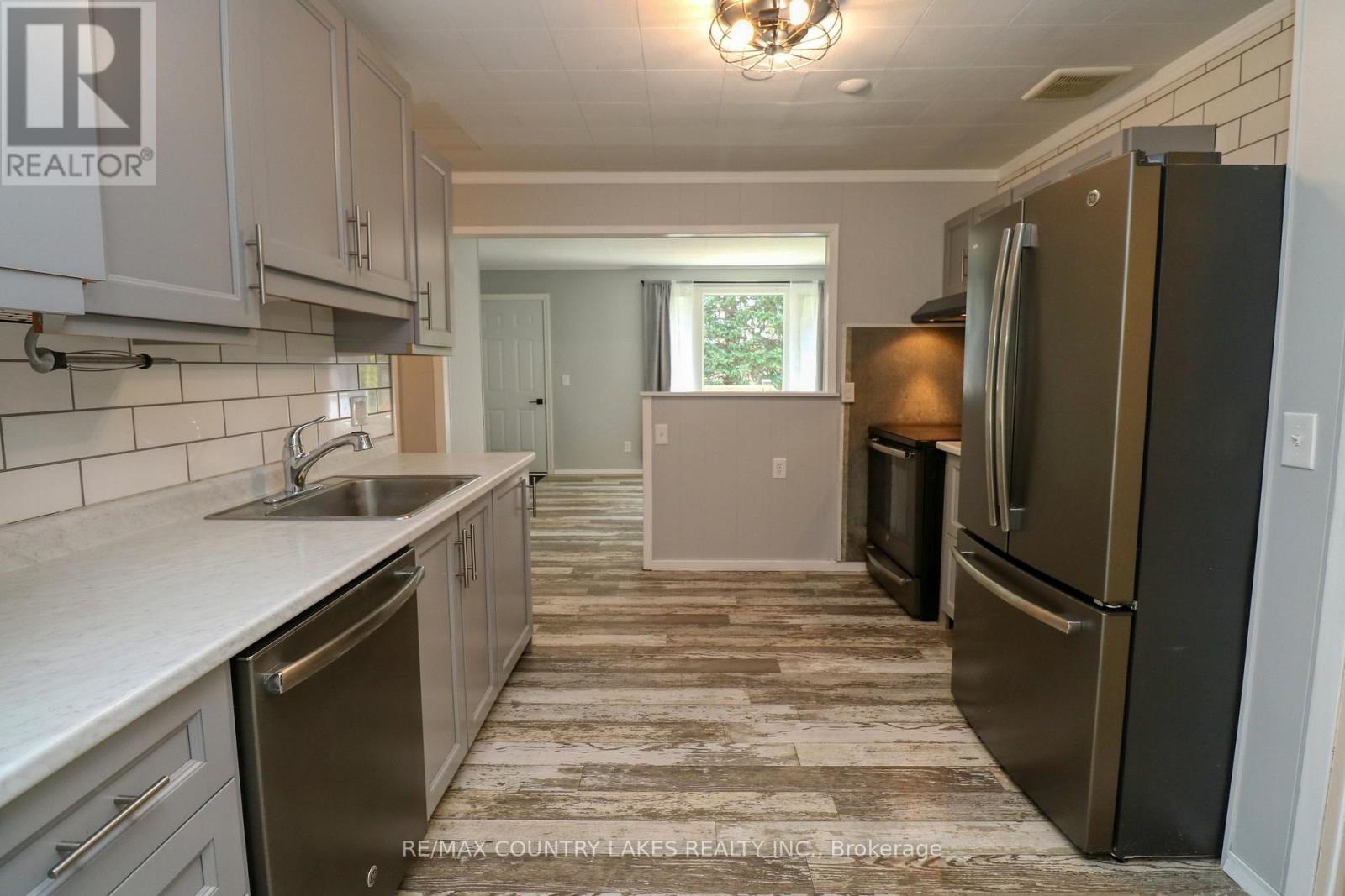 126 Mcguire Beach Road, Kawartha Lakes, Ontario  K0M 2B0 - Photo 13 - X13090826