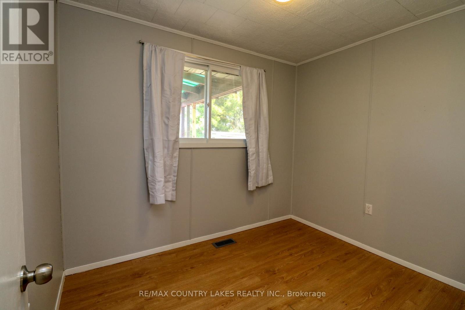 126 Mcguire Beach Road, Kawartha Lakes, Ontario  K0M 2B0 - Photo 20 - X13090826