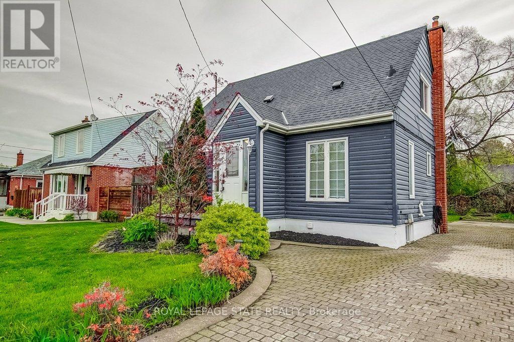 114 Second Street N, Hamilton, Ontario  L8G 1Z4 - Photo 2 - X13090896