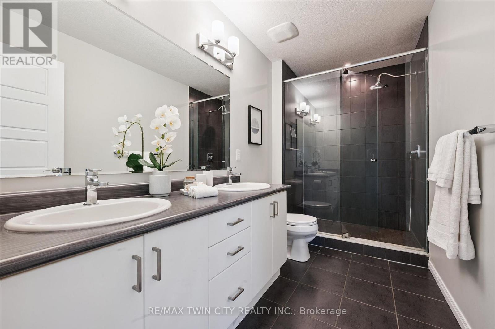 33 Mistywood Street, Kitchener, Ontario  N2P 2N1 - Photo 29 - X13090902