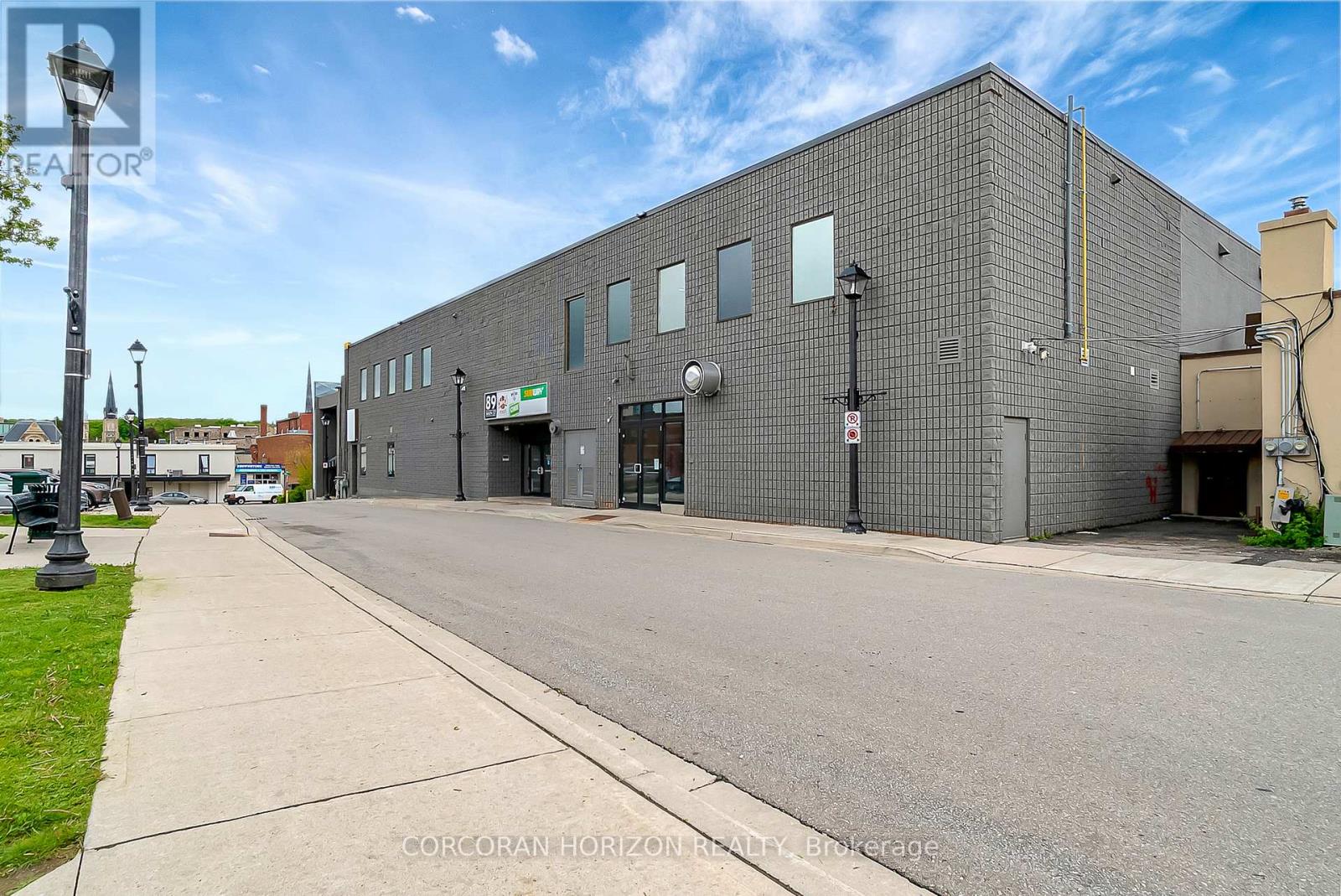 Lower - 89 Main Street, Cambridge, Ontario  N1R 1W1 - Photo 4 - X13090912