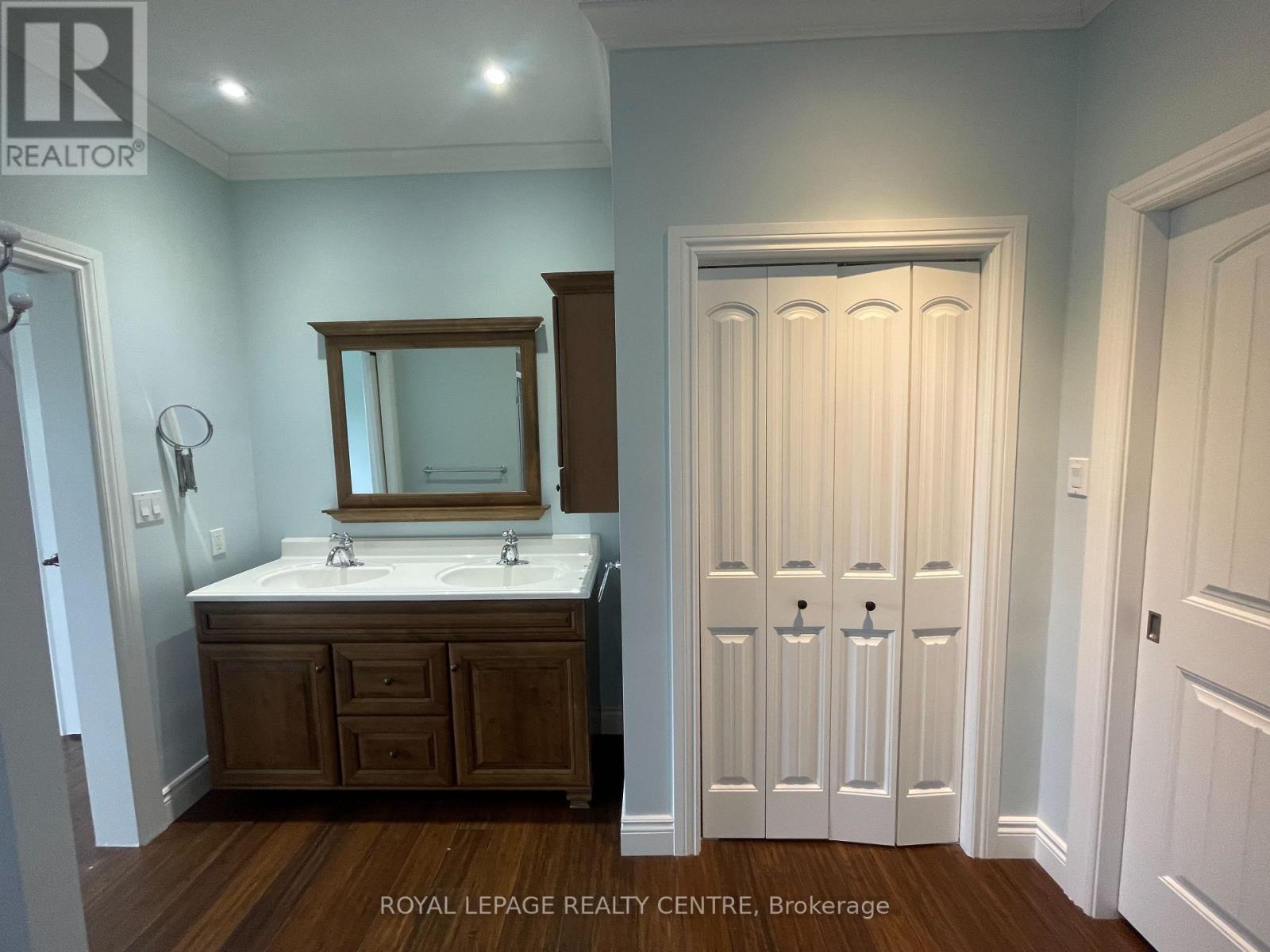 20 Carlisle Road, Hamilton, Ontario  L8B 1C9 - Photo 27 - X13090922