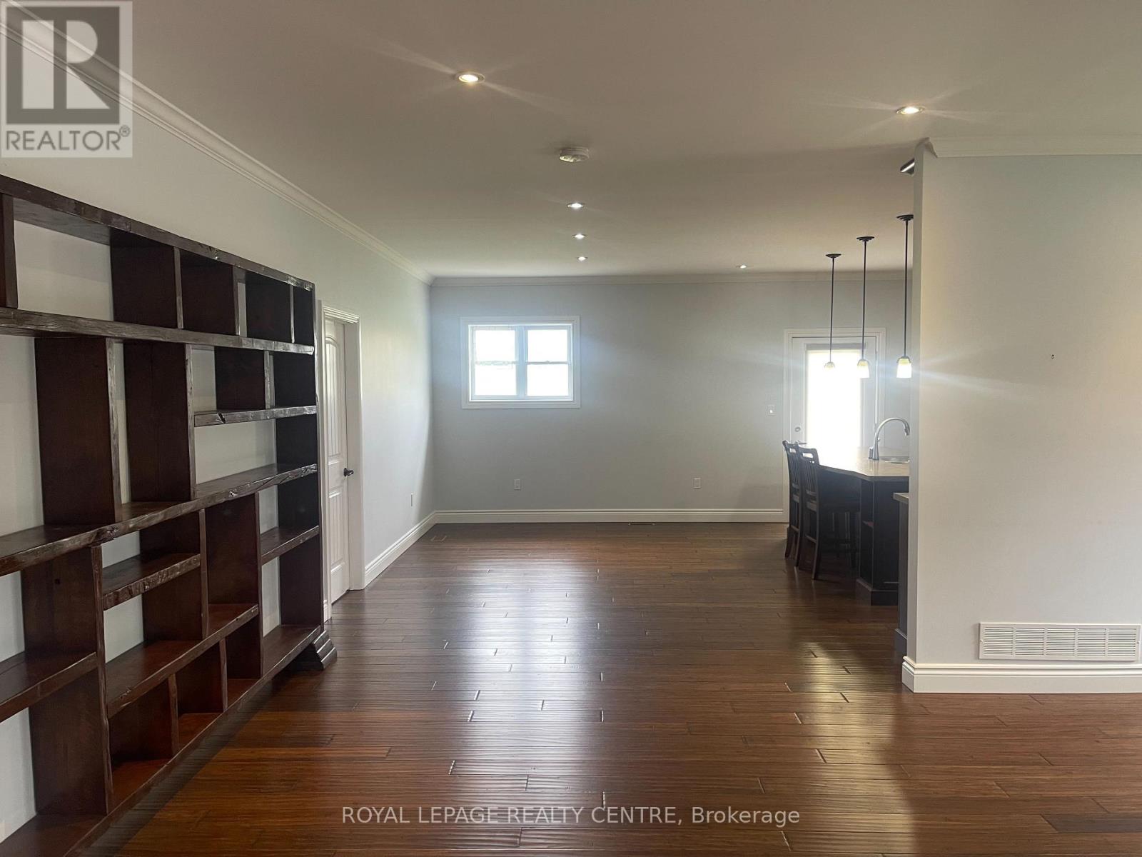 20 Carlisle Road, Hamilton, Ontario  L8B 1C9 - Photo 4 - X13090922