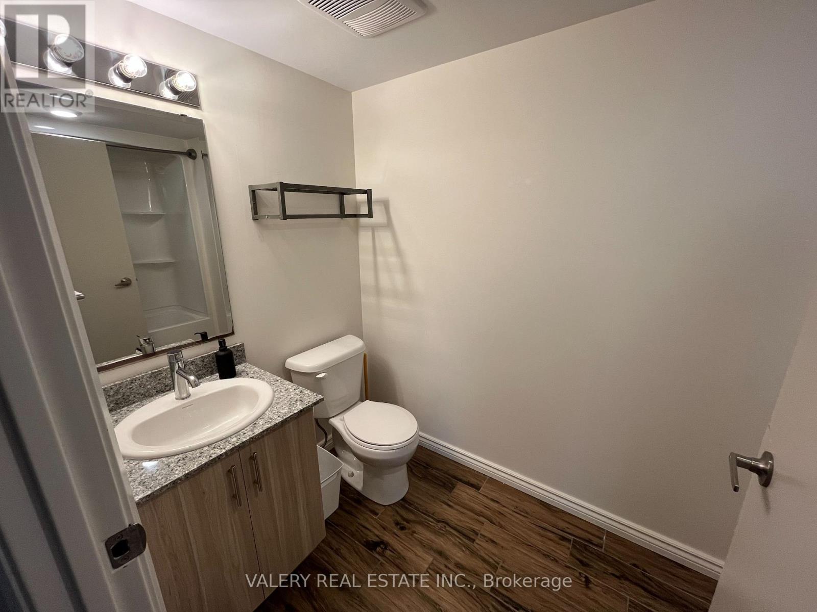 A508 - 275 Larch Street, Waterloo, Ontario  N2L 3R2 - Photo 6 - X13090942