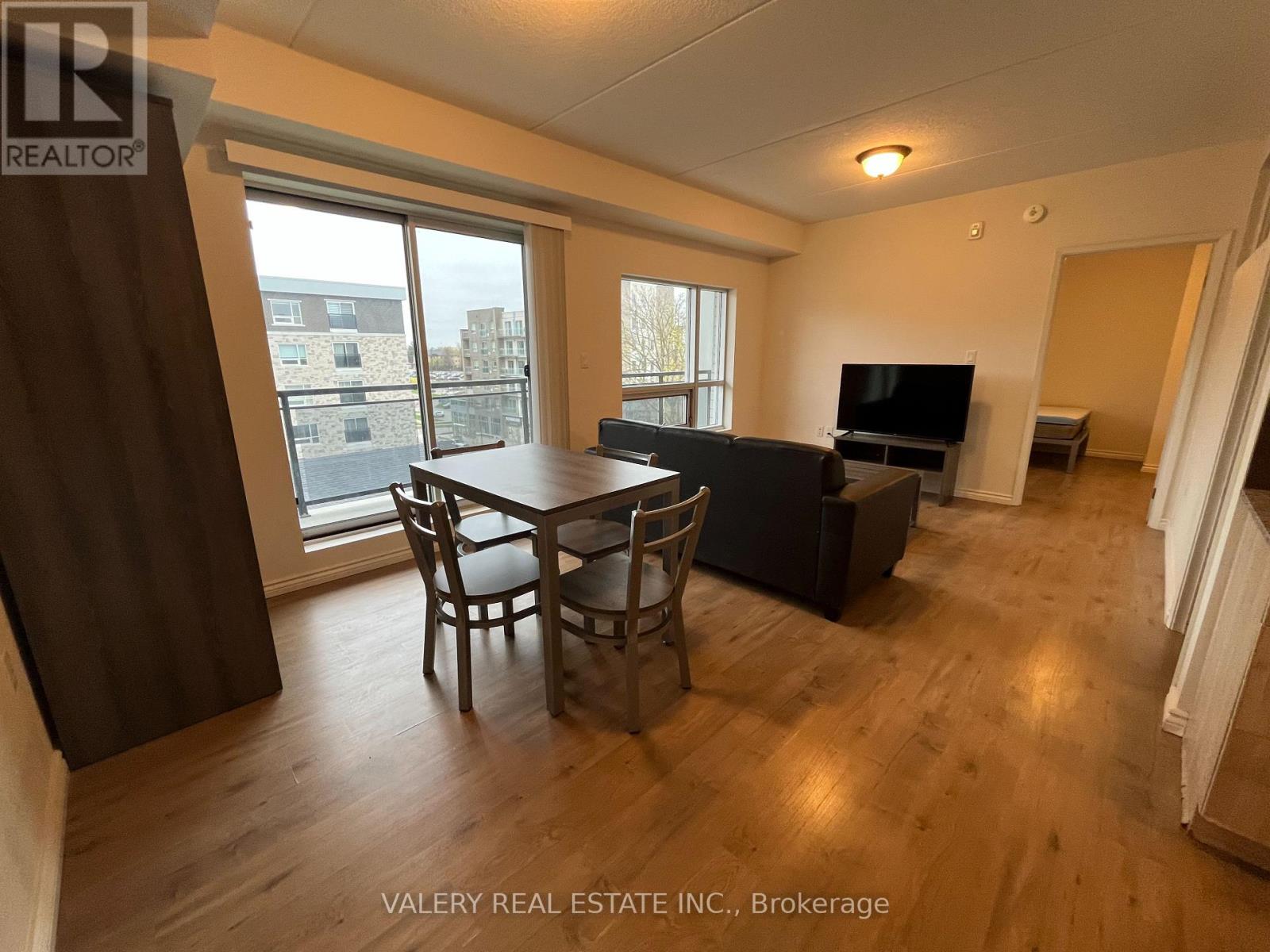 A508 - 275 Larch Street, Waterloo, Ontario  N2L 3R2 - Photo 9 - X13090942