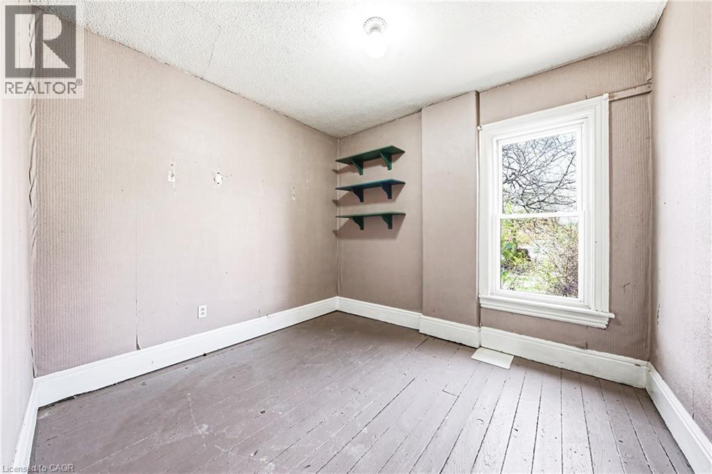 116 Catharine Street S, Hamilton, Ontario  L8N 2J4 - Photo 10 - 40820730