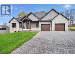 371 MAPLE RIDGE DRIVE, Kingston, Ontario