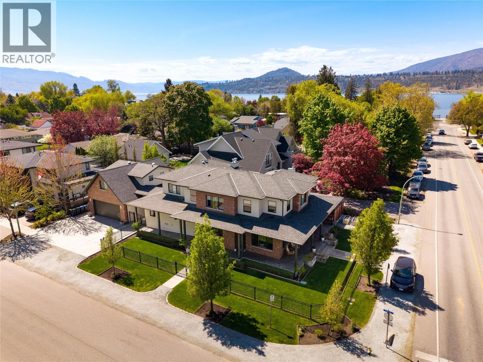385 Cadder Avenue, Kelowna, British Columbia  V1Y 5M9 - Photo 2 - 10384180