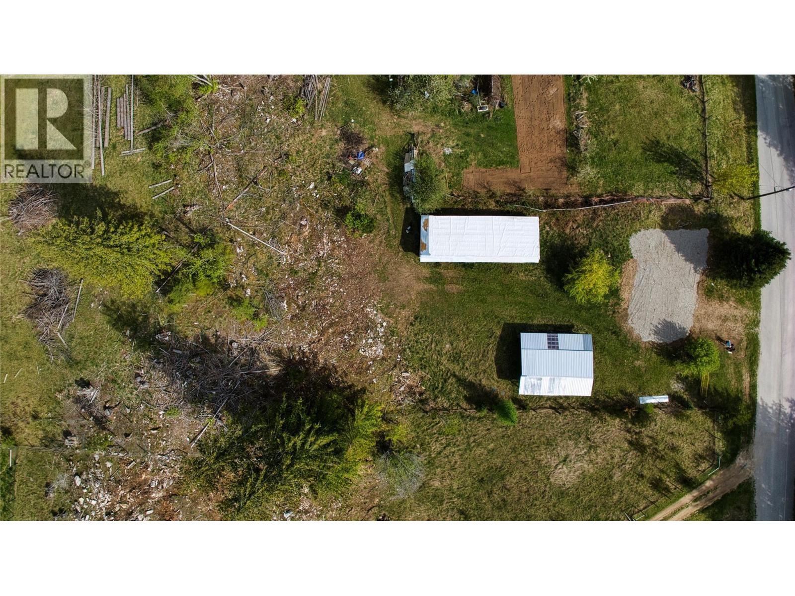 15775 Peters Road Road, Crawford Bay, British Columbia  V0B 1E0 - Photo 2 - 10385850
