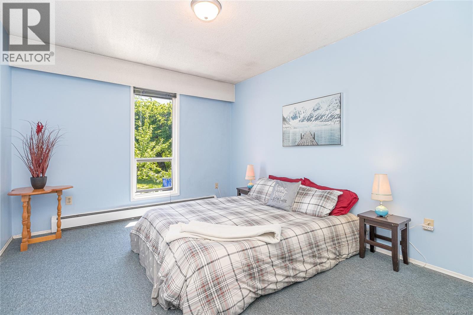 For Sale: 610 Chinook Ave, Parksville, ON | 4 Bed, 3 Bath House for $295,000. See 26 photos!