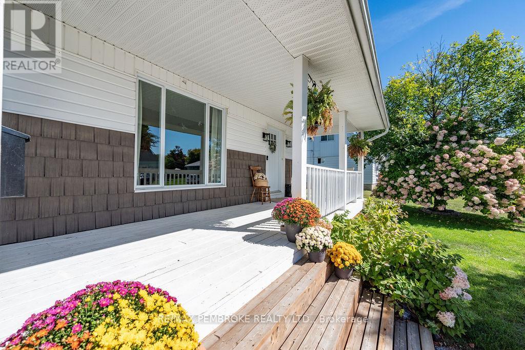 325 Chamberlain Street, Pembroke, Ontario  K8A 2M7 - Photo 43 - X13091208