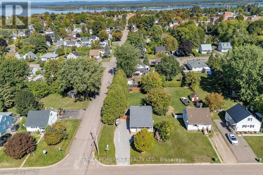 325 Chamberlain Street, Pembroke, Ontario  K8A 2M7 - Photo 46 - X13091208