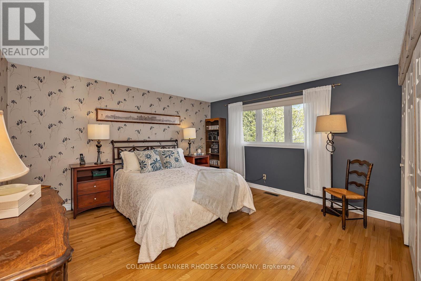 2047 Woodglen Crescent, Ottawa, Ontario  K1J 6G6 - Photo 15 - X13091184