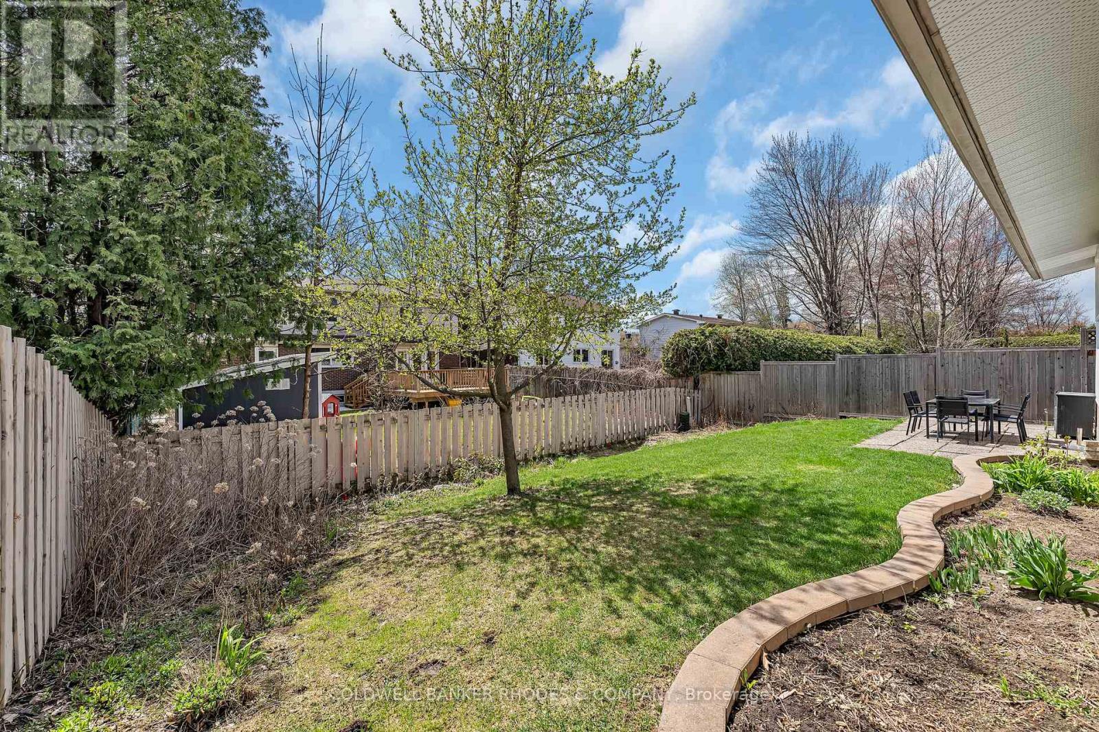 2047 Woodglen Crescent, Ottawa, Ontario  K1J 6G6 - Photo 33 - X13091184