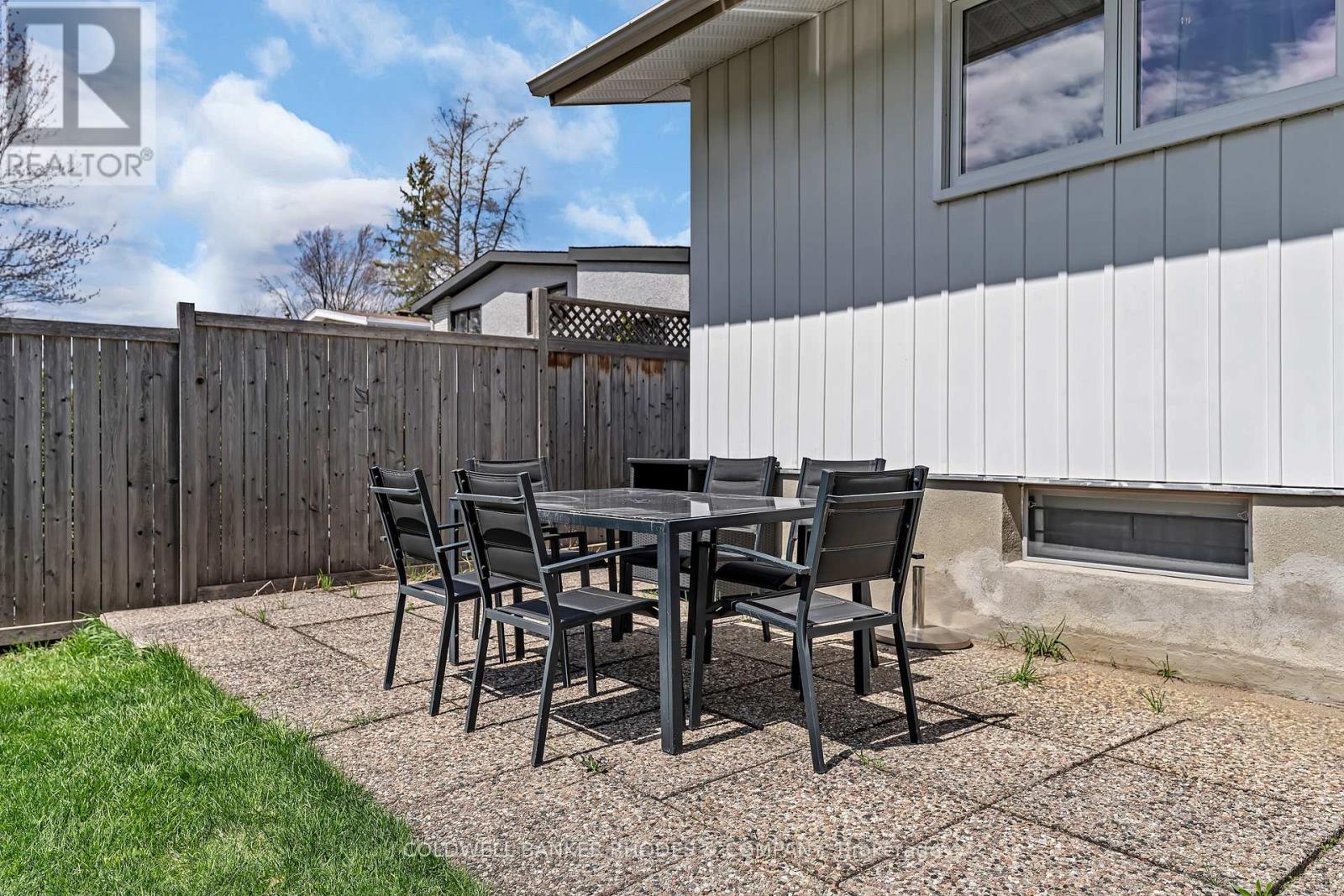 2047 Woodglen Crescent, Ottawa, Ontario  K1J 6G6 - Photo 34 - X13091184