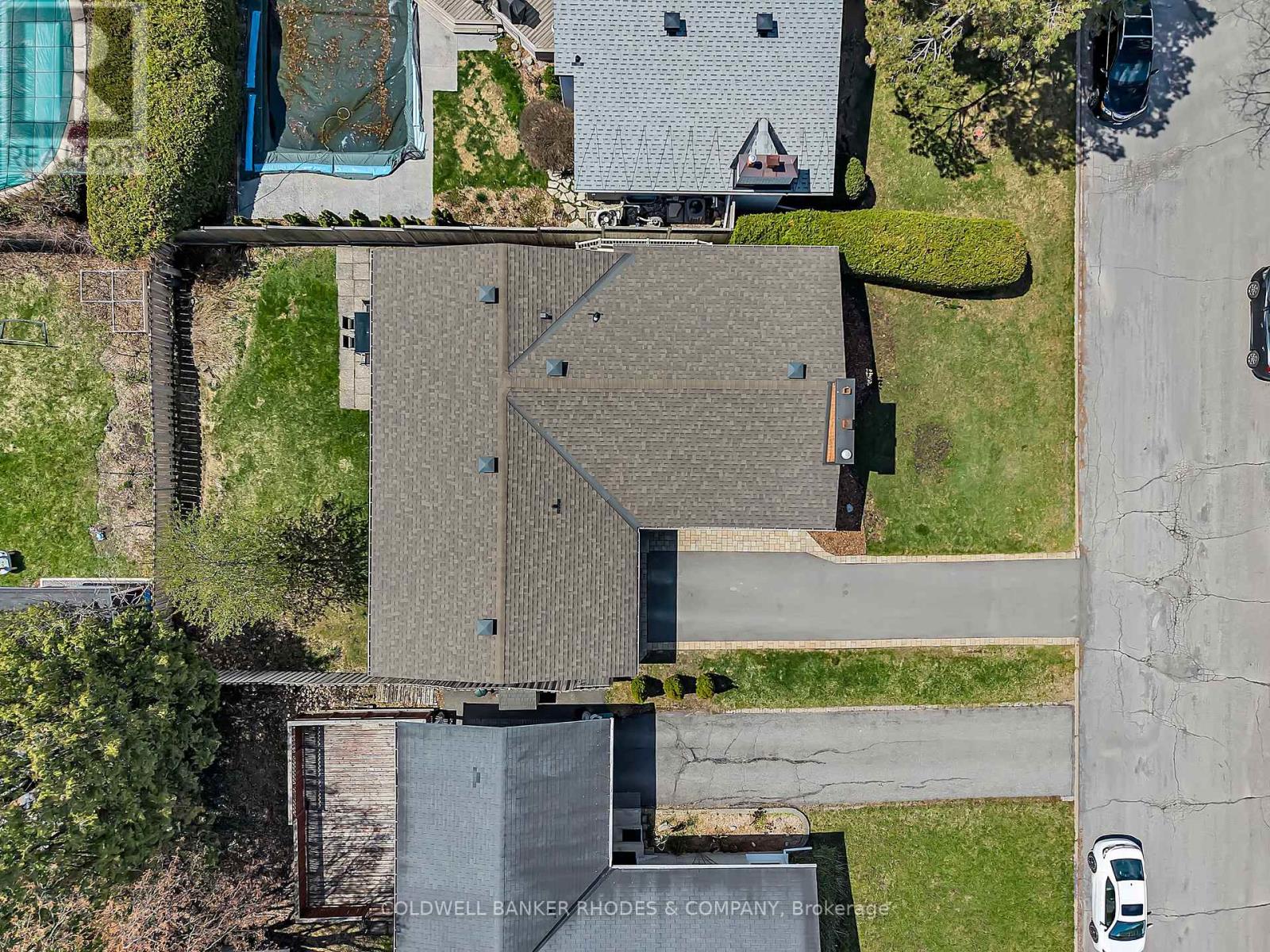 2047 Woodglen Crescent, Ottawa, Ontario  K1J 6G6 - Photo 37 - X13091184
