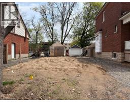 18 TUXEDO Avenue N, Hamilton, Ontario