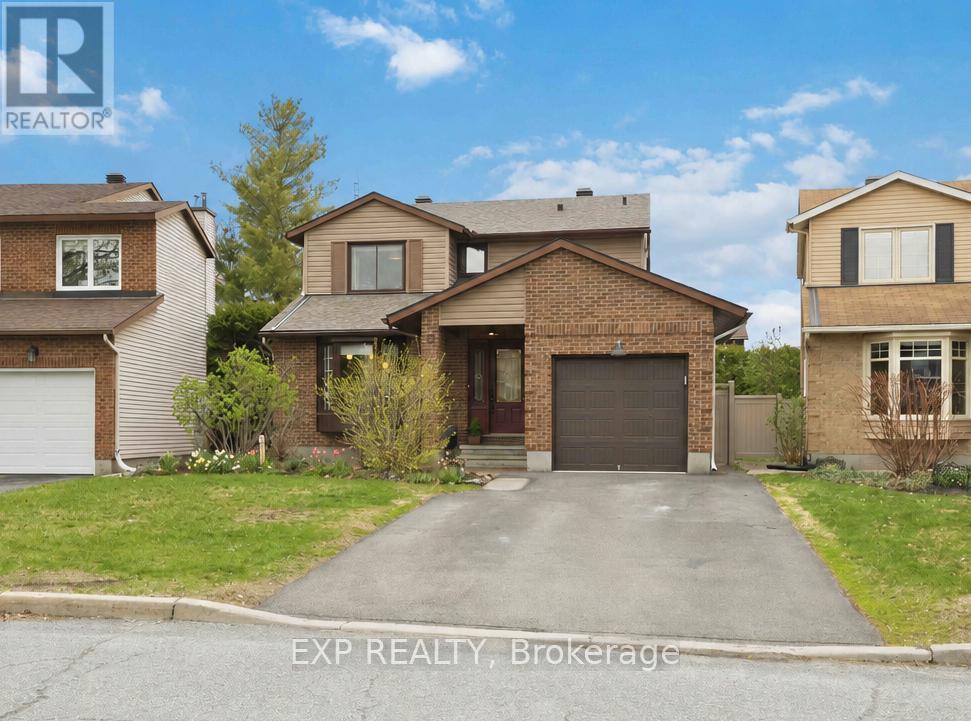 31 FOUR SEASONS DRIVE, Ottawa, Ontario