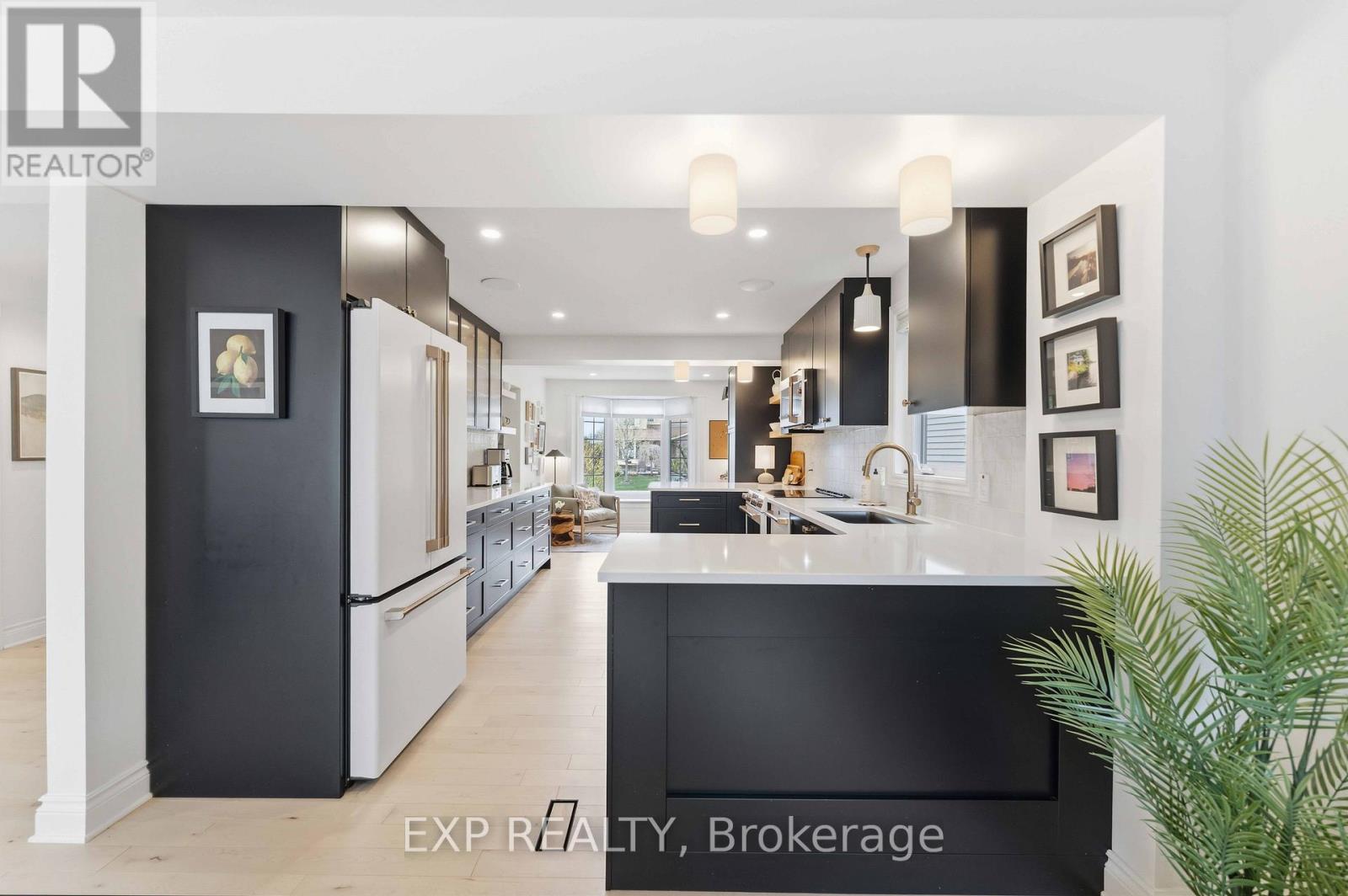 31 Four Seasons Drive, Ottawa, Ontario  K2E 7P9 - Photo 12 - X13091200