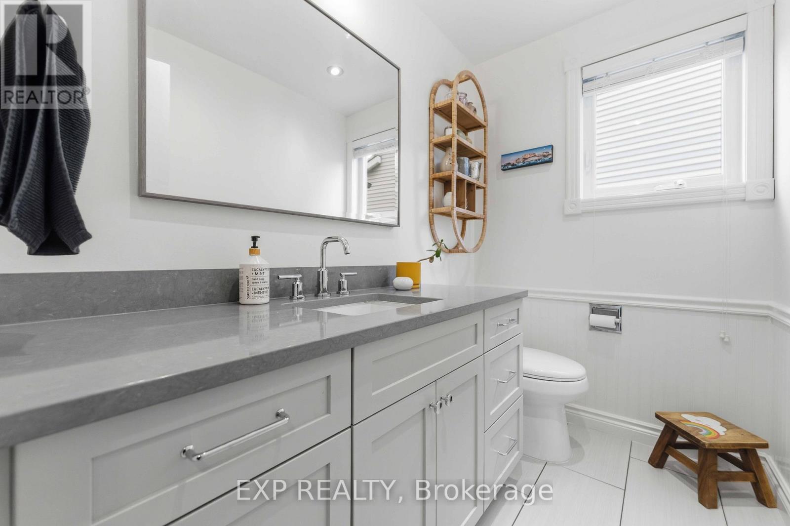 31 Four Seasons Drive, Ottawa, Ontario  K2E 7P9 - Photo 20 - X13091200