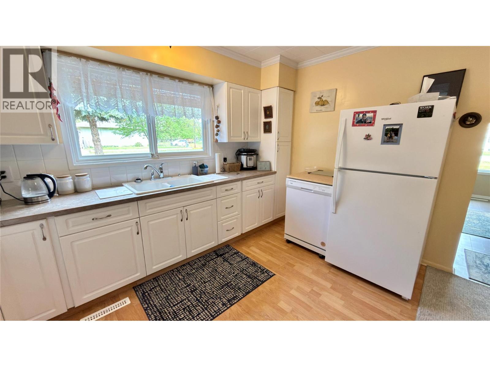 492 Fourth Avenue, Midway, British Columbia  V0H 1M0 - Photo 15 - 10385869