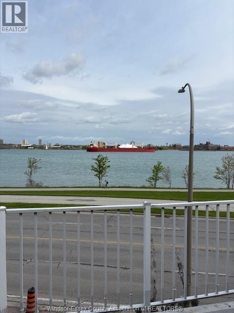 1529 Riverside Drive East, Windsor, Ontario  N9A 2V1 - Photo 17 - 26010271