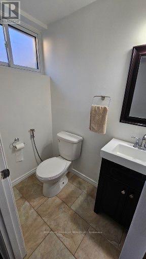 271 Kent Avenue, Burlington, Ontario  L7L 4T2 - Photo 12 - W13086824