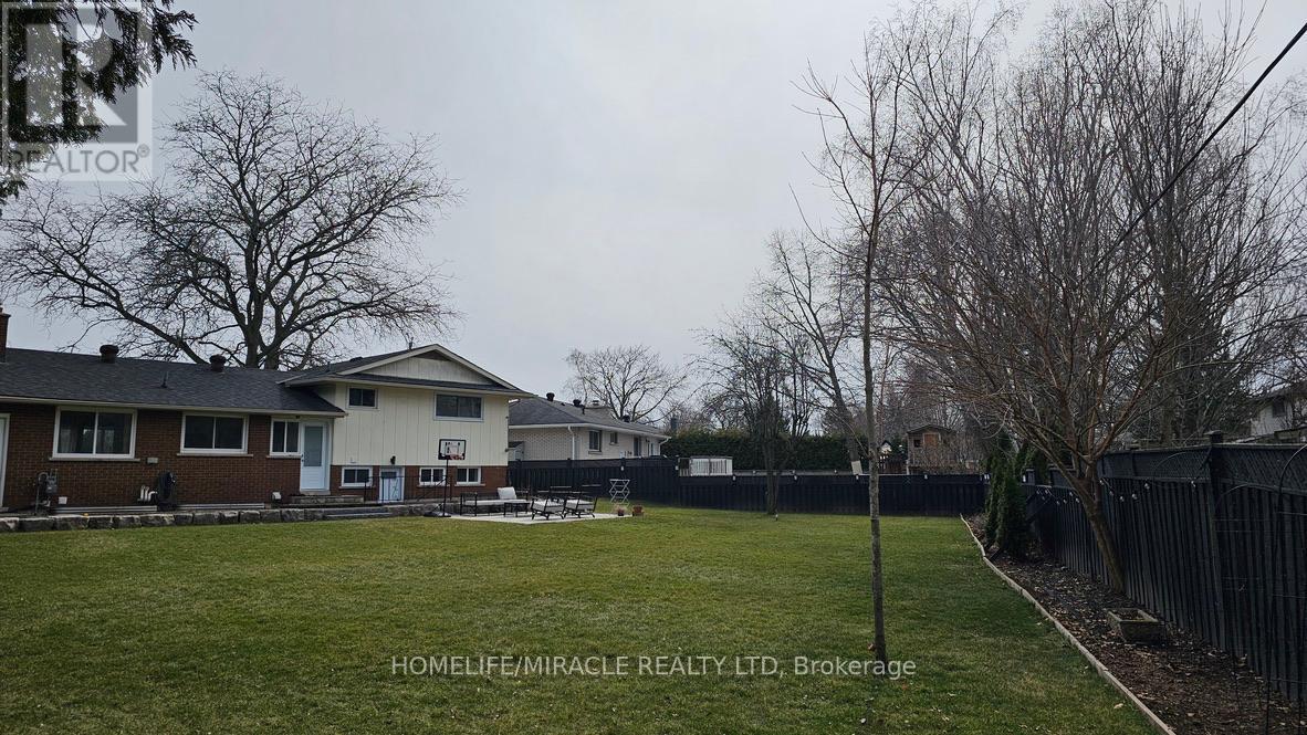 271 Kent Avenue, Burlington, Ontario  L7L 4T2 - Photo 13 - W13086824