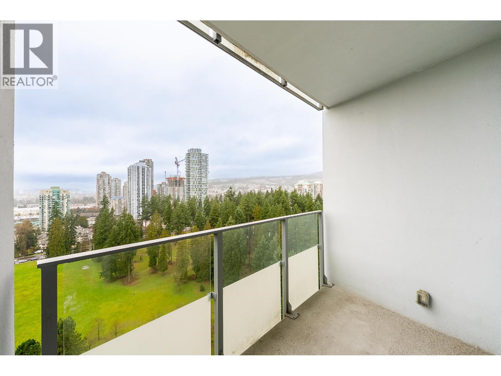 2207 3093 Windsor Gate, Coquitlam, British Columbia  V3B 0N2 - Photo 15 - R3120157